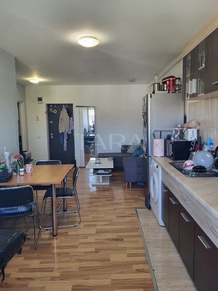 Apartament cu 2 camere, complet utilat, zona Ioan Rus. - Poză 4