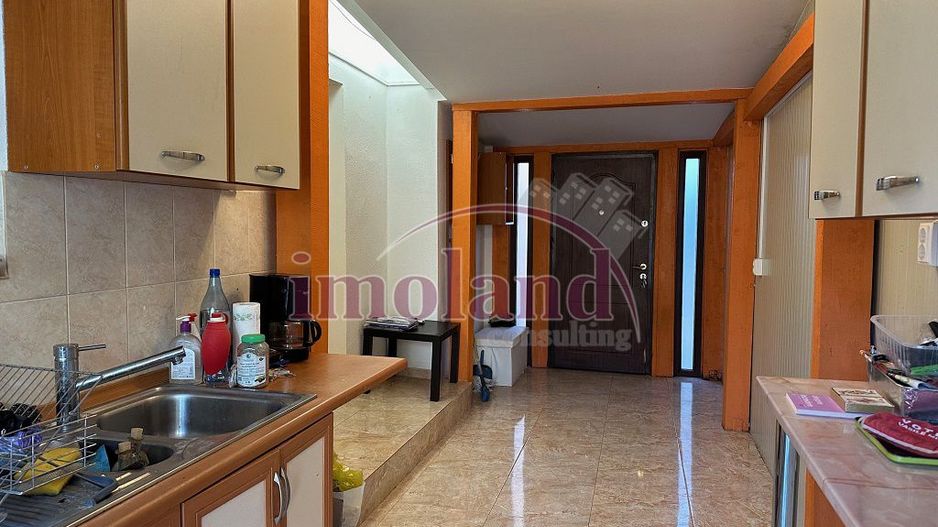 Investitie - Vanzare casa cu curte - Floreasca - Poză 3