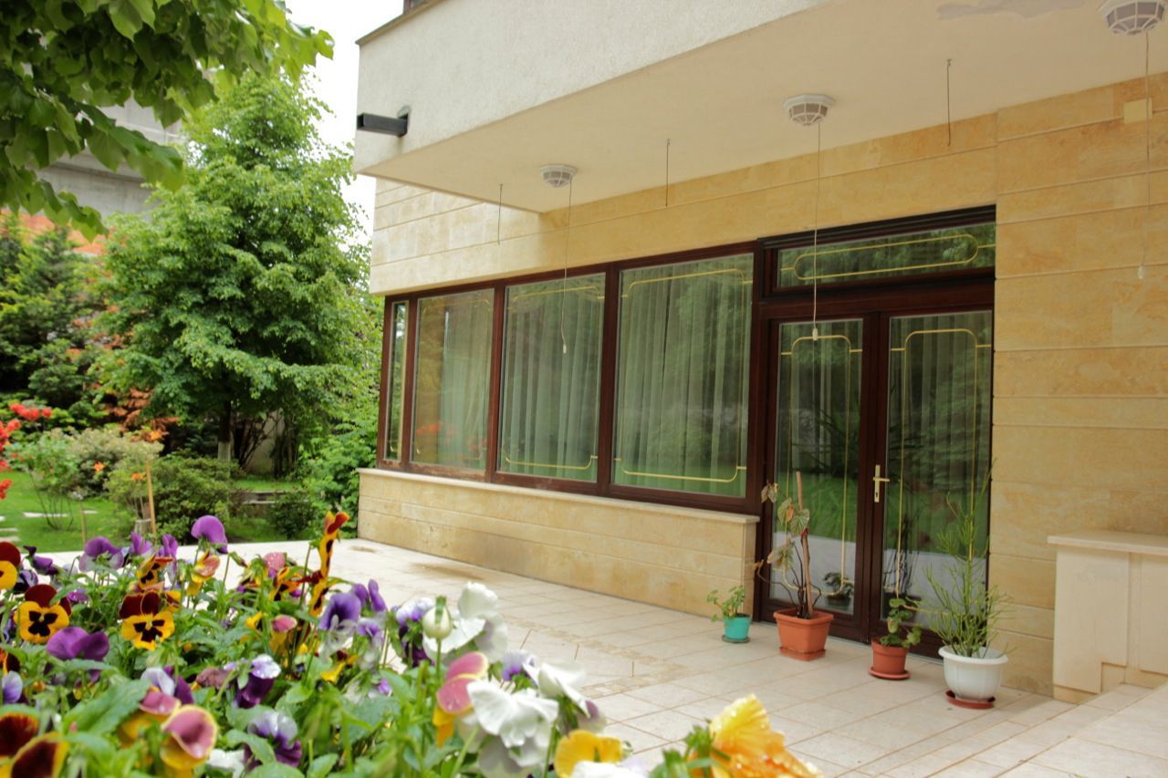 Vila impresionantă cu 15 camere, situată în zona Barbu Văcărescu - Poză 8