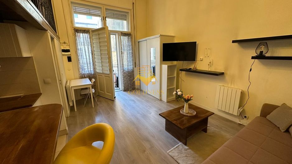 o camere, Ultracentral str. Universitatii Zona Piata Unirii, Eroilor - Poză 8