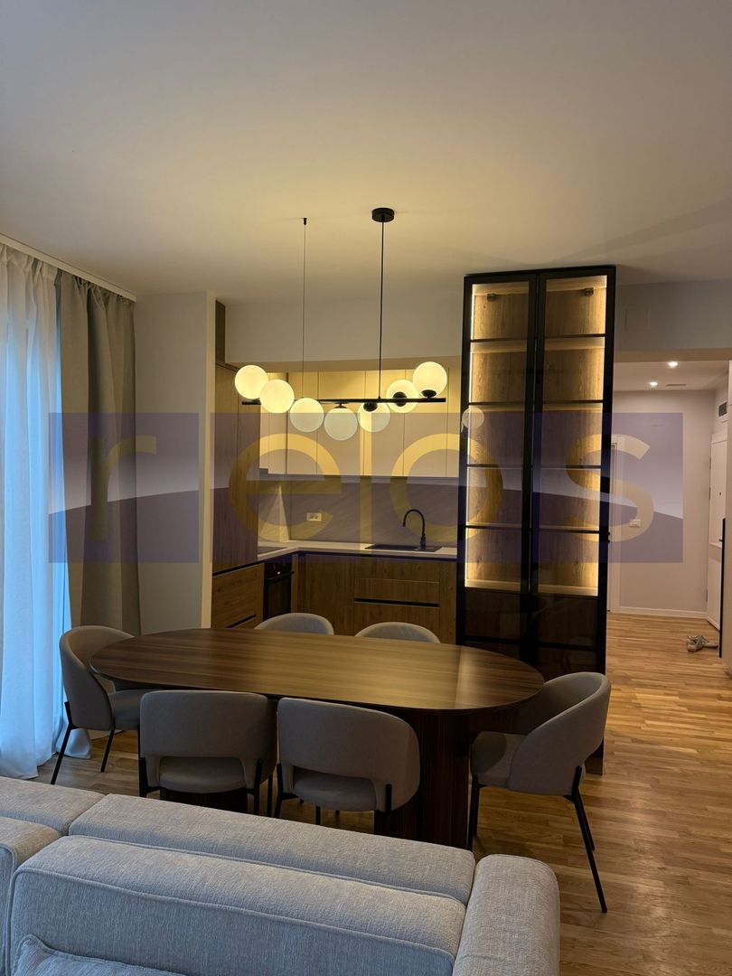 VANZARE 3 CAMERE | CURTE 88 MP | MOBILAT SI UTILAT LUX | STRAULESTI | - Poză 1