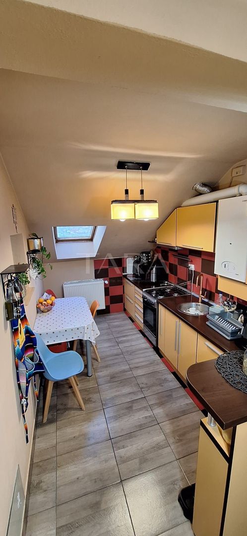 Mansardă 2 camere decomandate – Florești, zona Eroilor - Poză 4