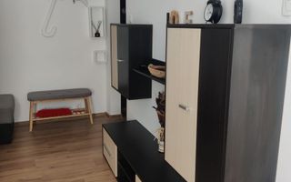 Garsoniera renovata, etaj intermediar,  Sibiu - Poză 12