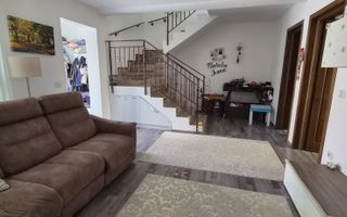 Duplex modern de vânzare, 3 camere, complet mobilat și utilat, cu 3 locuri de parcare – Valea Adâncă (Strada Cornești) - Poză 4