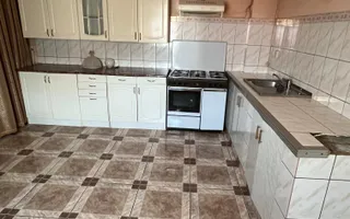 Casă spațioasă de închiriat – ideală pentru muncitori - Poză 14