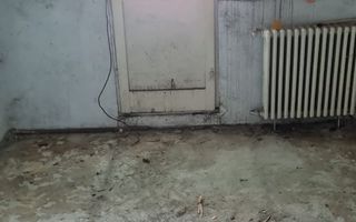 Apartament 2 camere,  etaj 4/4, de renovat, Micro14 - Poză 3