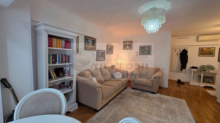 Apartament 3 camere - Centru - 77mp - 2bai - Poză 1