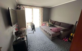 Apartament cu două camere decomandate în zona Eroilor, Florești. - Poză 3