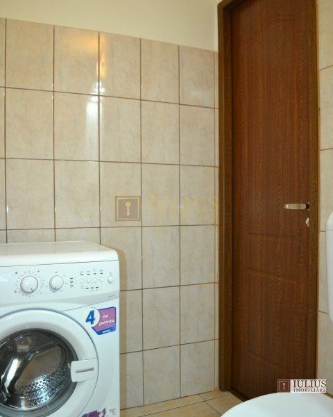 1 camera, centrala proprie/clima,  Simion Barnutiu - Hotel Strelitia. - Poză 12