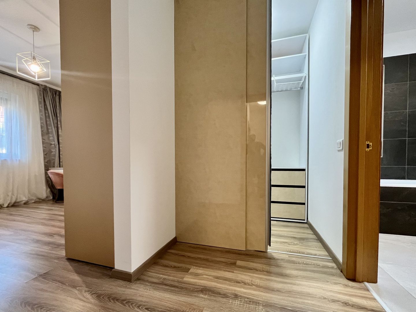 Apartament 3 camere, spațios si elegant, Braytim - Parcul Pădurice - Poză 20