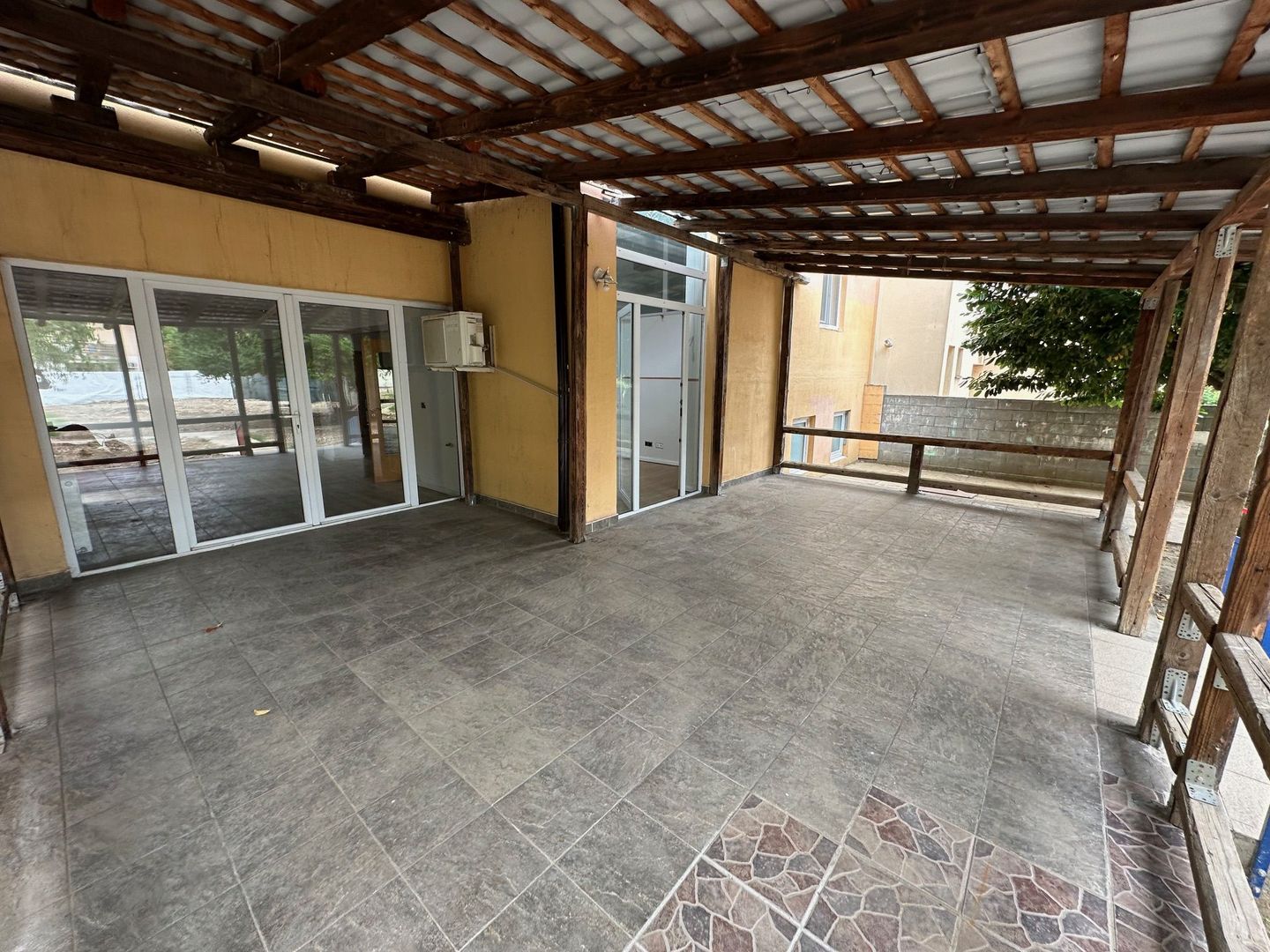 Casa in Calea Aradului pretabilă activități economice - Poză 6