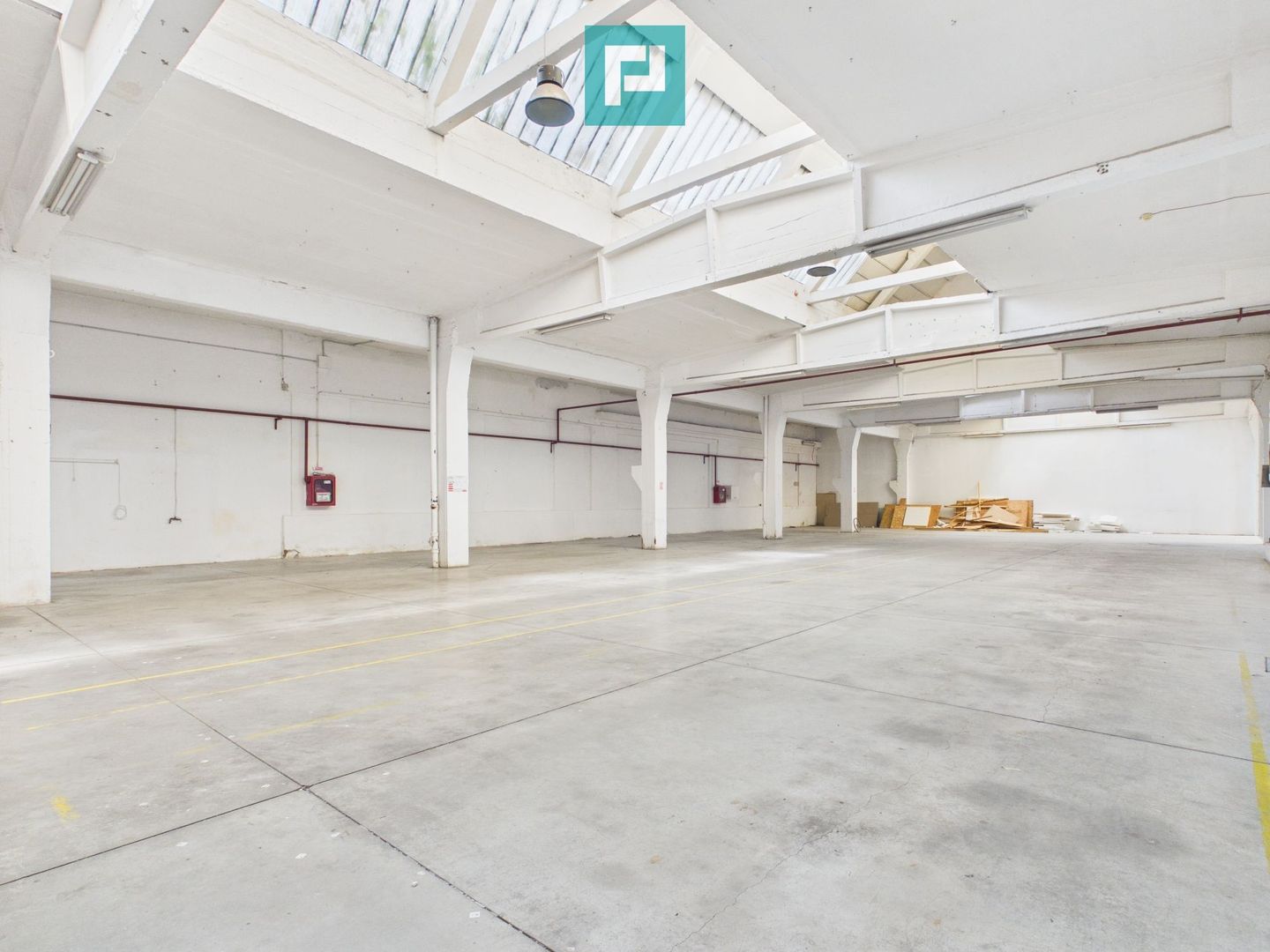 Hală cu suprafața de 675 mp în Arad - Poză 10