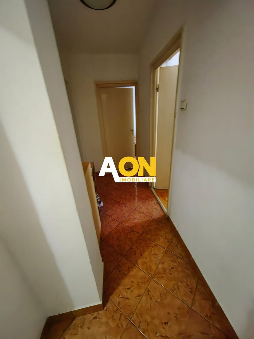 Apartament 3 Camere, Decomandat, Zona Cetate, Etaj 1 - Poză 5