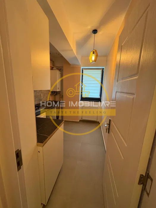 Apartament 1Camera -Decomandat 32mp+Loc de Parcare/Zona Frumoasa! - Poză 2
