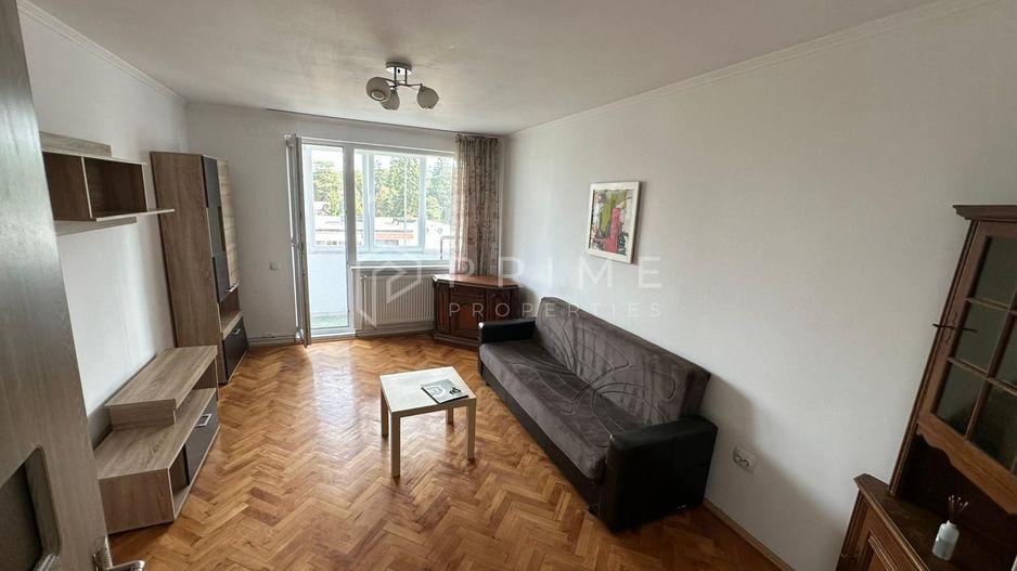 Apartament 2 camere complet utilat, str. Vulcan - Poză 1