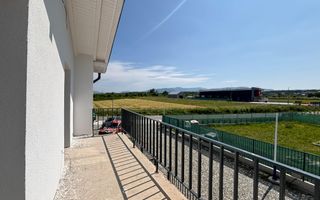 Viața la casă, liniște și munți la orizont – Duplexuri noi în Mohu - Poză 10