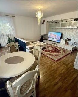 Apartament de 2 camere cu balcon generos, Florilor, Florești. - Poză 2