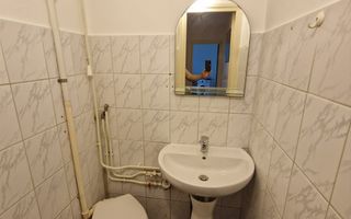 Apartament cu 3 camere, 65 mp, decomandat, zona strazii Primaverii - Poză 10