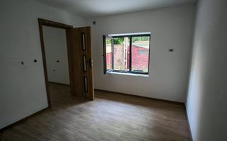 Corp de casa P+M 4 camere , ASTRA - Carpatilor -LIDL- ,curte comuna. - Poză 22