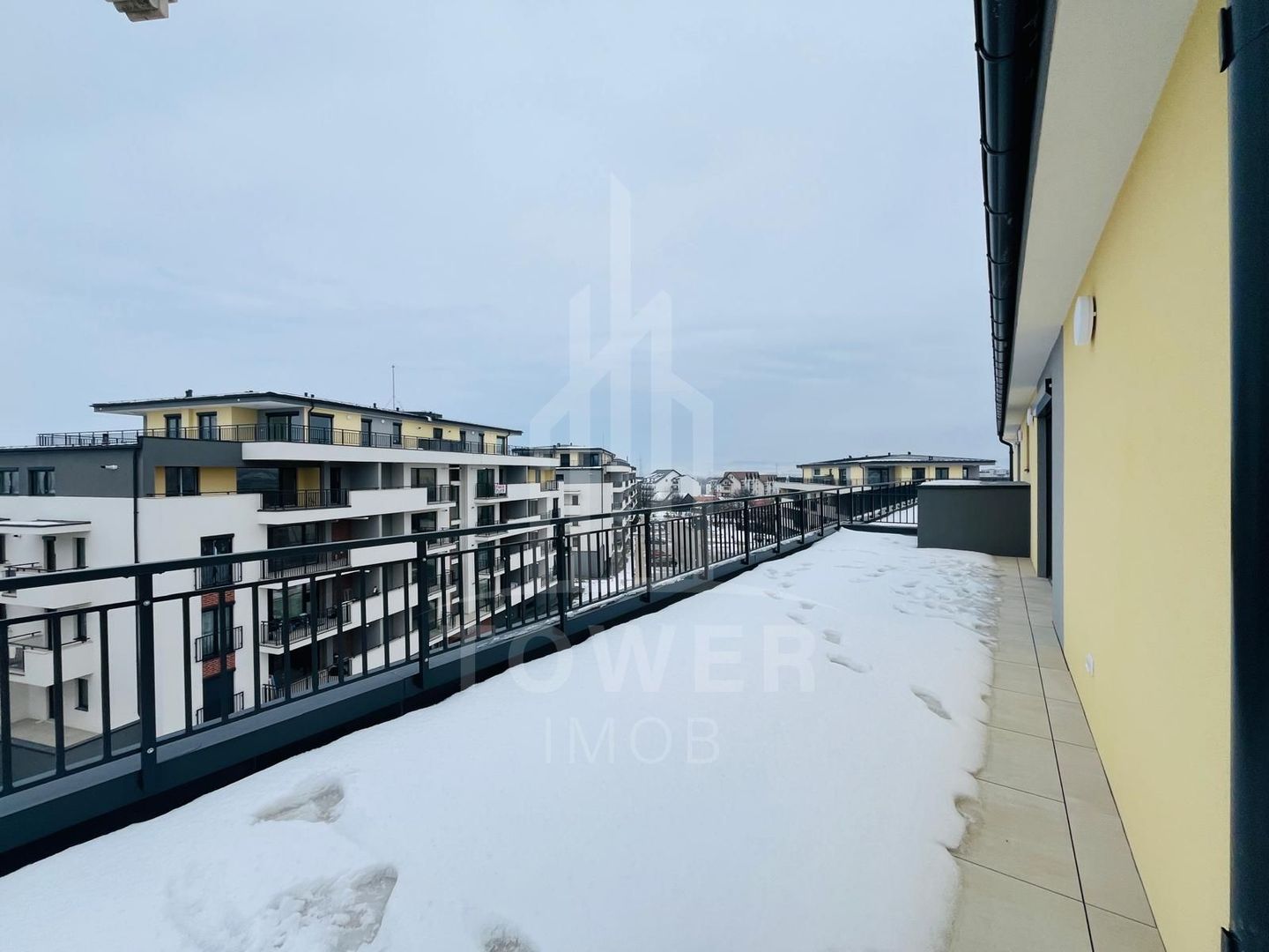 🌇 Penthouse Exclusiv cu Terasă Spectaculoasă de 108 mp – Turnișor - Poză 10