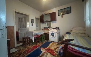 Casă batraneasca+ teren 999 mp intravilan în Oituz - Poză 12