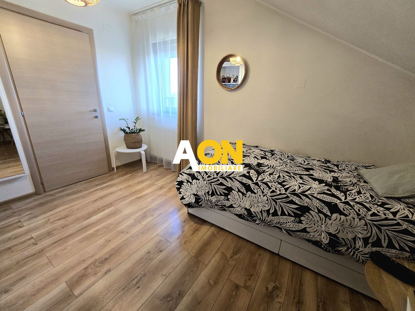 Casa Individuala 4 Camere, 2 Bai, 440mp Teren - Poză 12