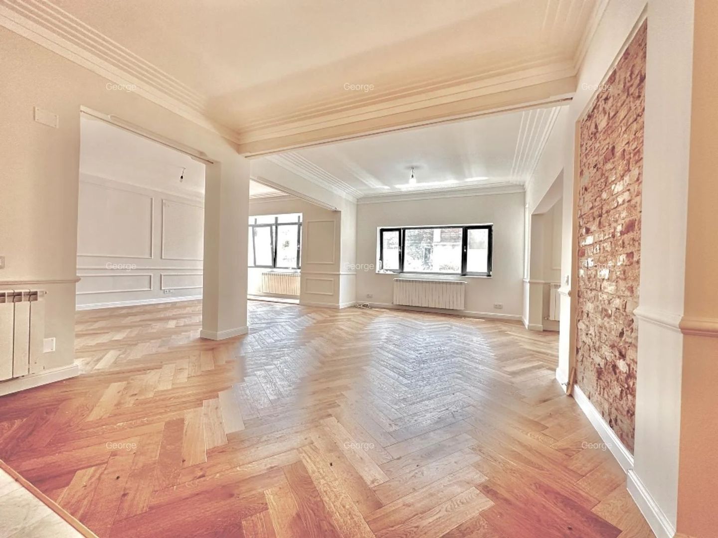 Apartament cu 3 camere decomandat în Universitate - Poză 5