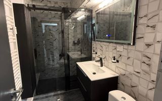 4 camere - 93mp - mobila - utilat - lux - Hotel Ramada - Poză 7