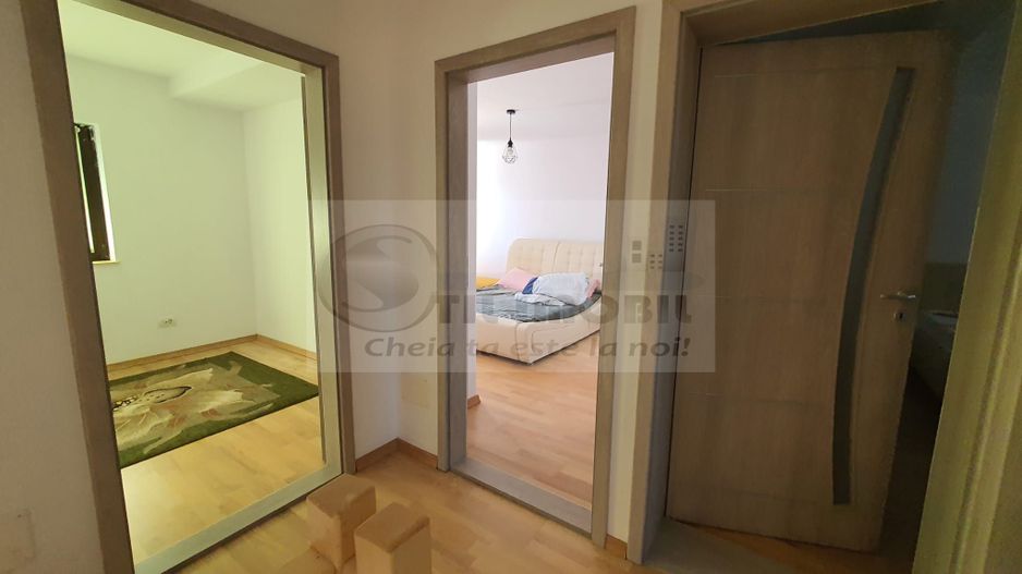 Casa/Vila de inchiriat - 750 euro - Poză 5