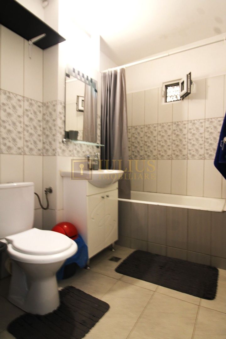 Apartament spatios, 3 camere, centrala proprie - Poză 7
