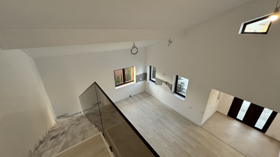 Casă individuală modernă de vânzare în Cristian | Finalizată 2023 - Poză 10