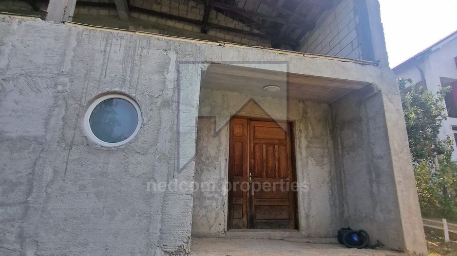 Vanzare Vila S+P+1E+Pod - Adunatii Copaceni - Poză 3