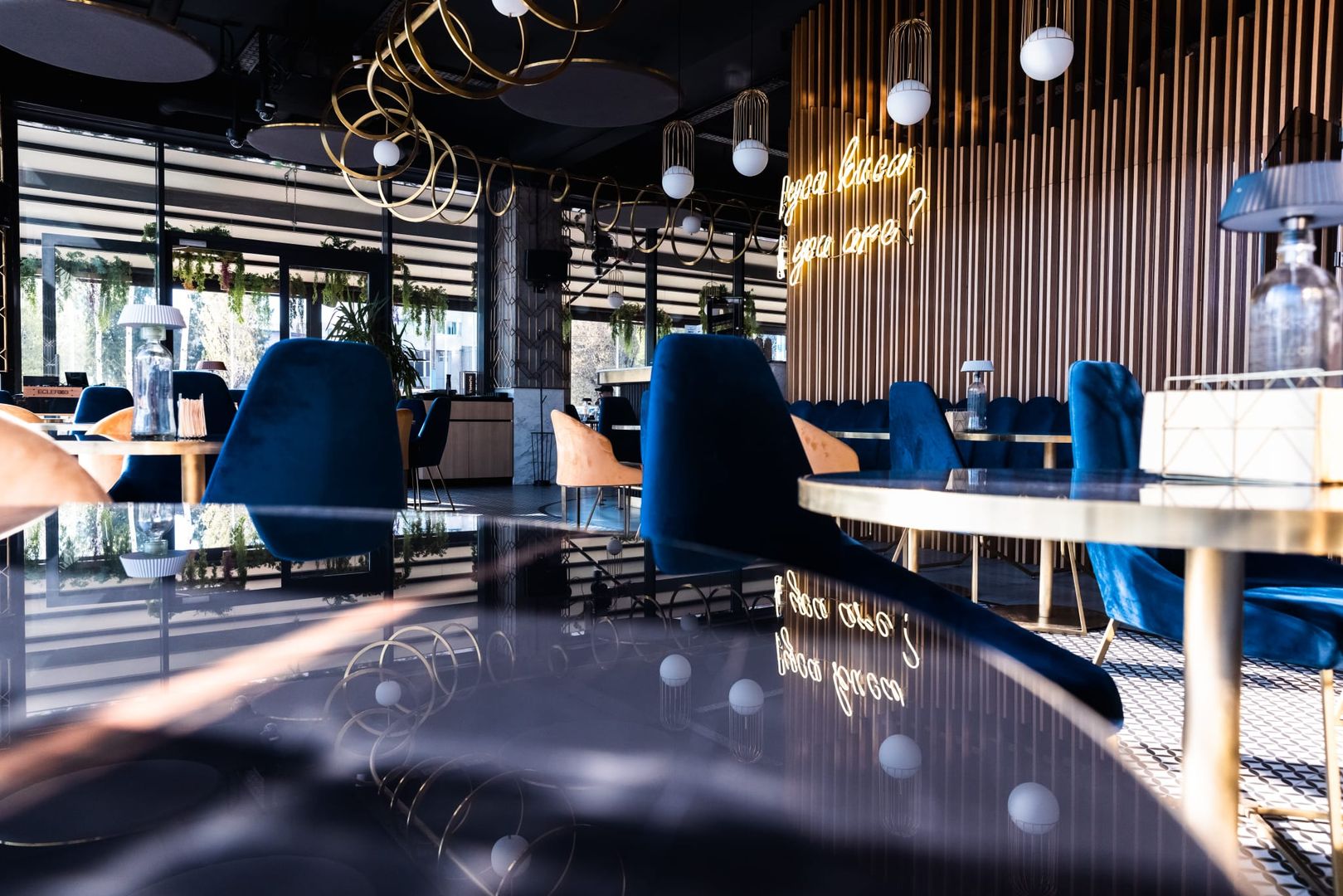 Spațiu comercial de vanzare Restaurant Brass Aviatori 1 Constanta - Poză 2