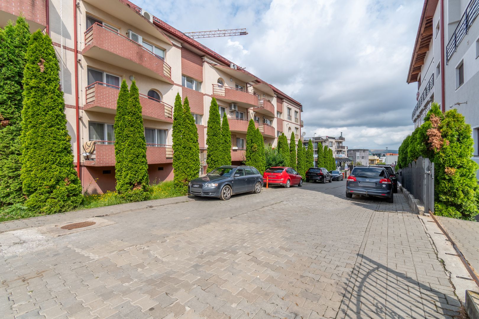 Apartament 3 camere de vanzare Bună Ziua str. Costache Negri Parcare - Poză 20