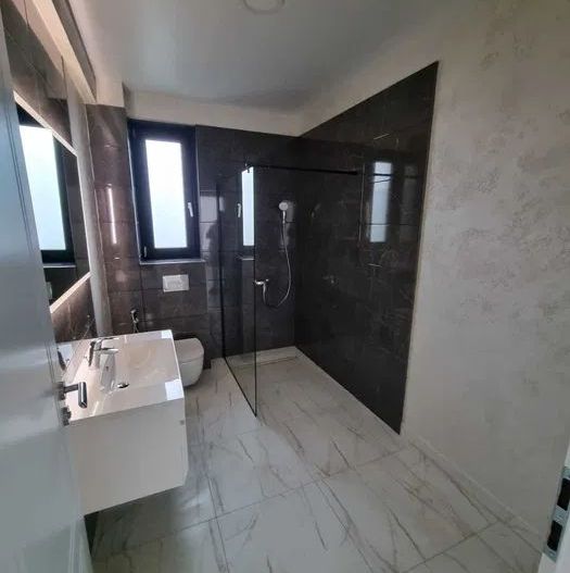 Casa, zona Arcasilor - Poză 4