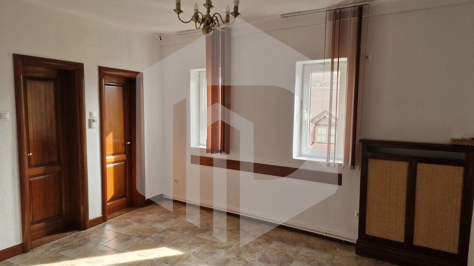 Spatiu de birouri | De inchiriat | 69mpu | Centru | Etaj 2 - Poză 7