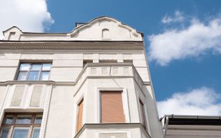 2 camere. Adresă centrală. 99 mp construiți. 2 băi. Etaj 3. - Poză 2