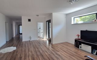 Casa individuala parter cu garaj - Dumbravita - Poză 6