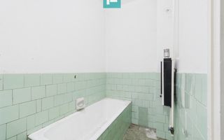 Casă cu 3 camere și potențial în Nagybanhegyes - Poză 4