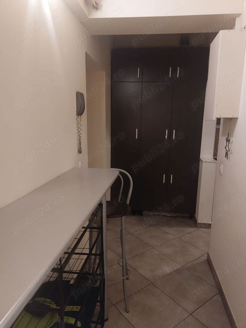 APARTAMENT  COCHET ZONA CAPITALE - Poză 4