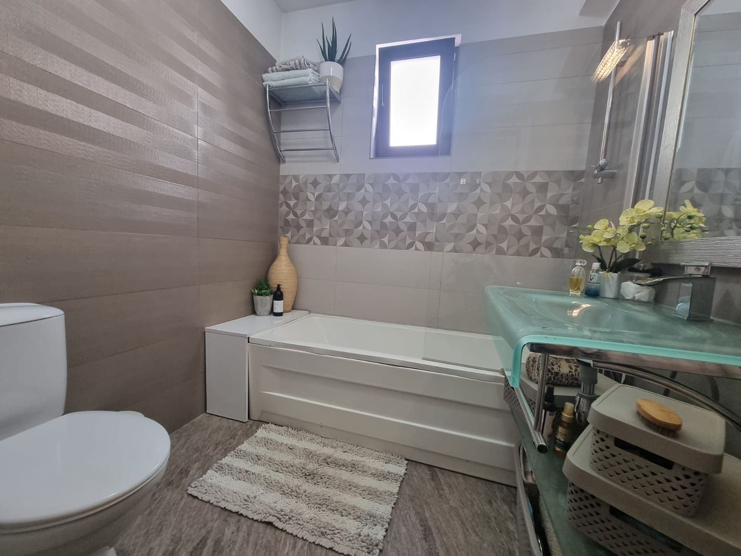 Apartament de vânzare în zona Makerel – la un pas de mare! - Poză 3