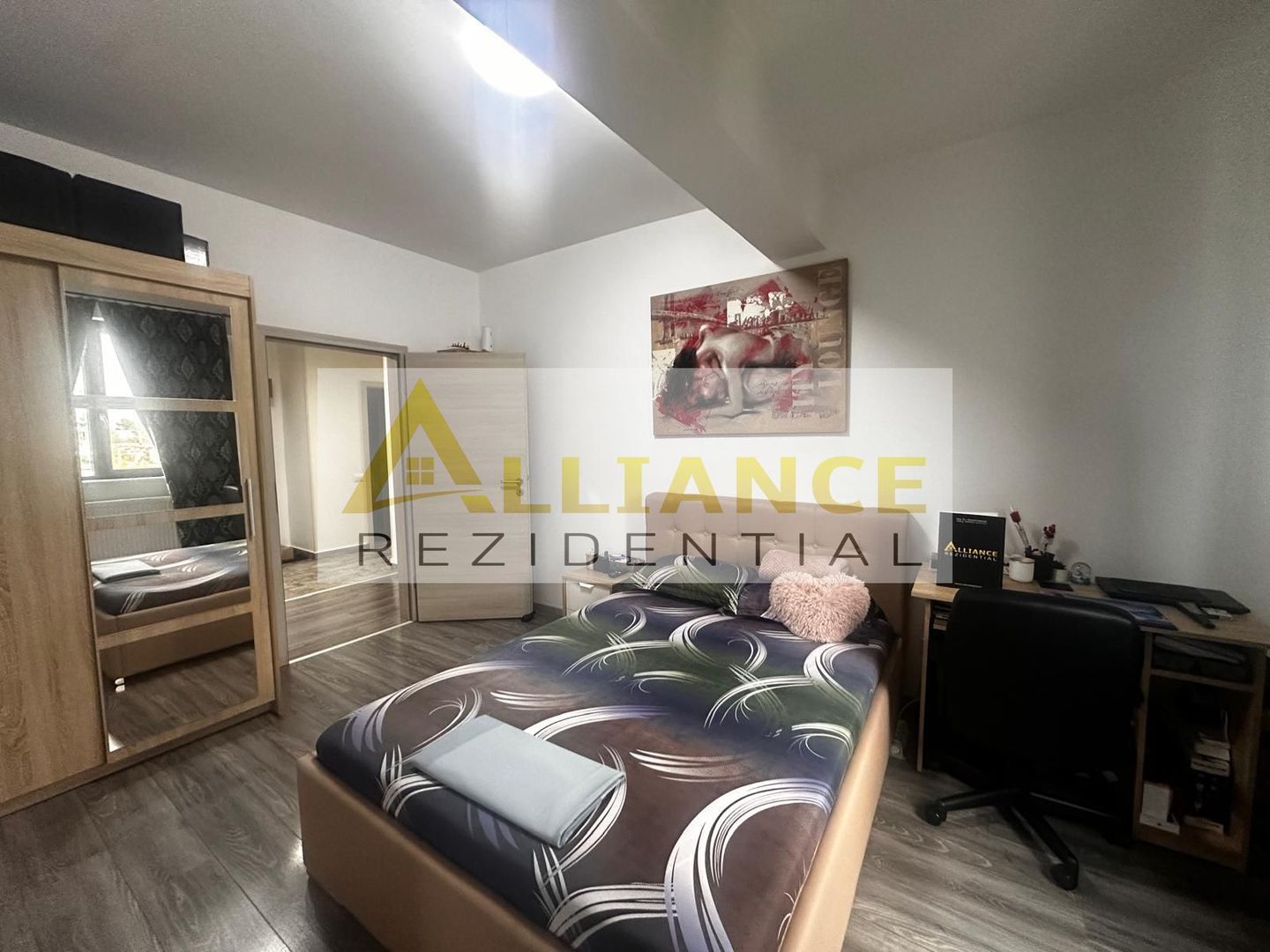 Soseaua Berceni Ap 3 camere mobilat cu parcare - Poză 2