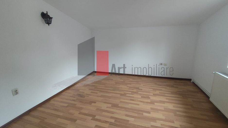 Casa de inchiriat in zona Giulesti - Poză 9