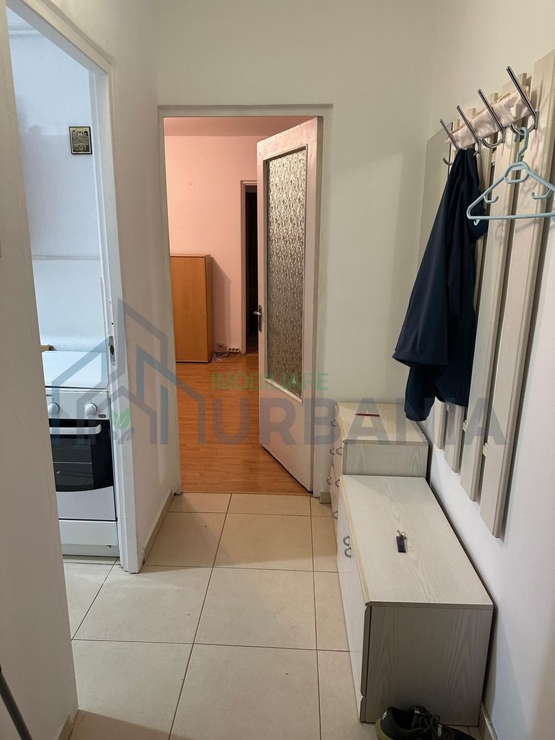 Apartament 3 camere de vânzare în Dacia, Iași, mobilat și izolat termic - Poză 4