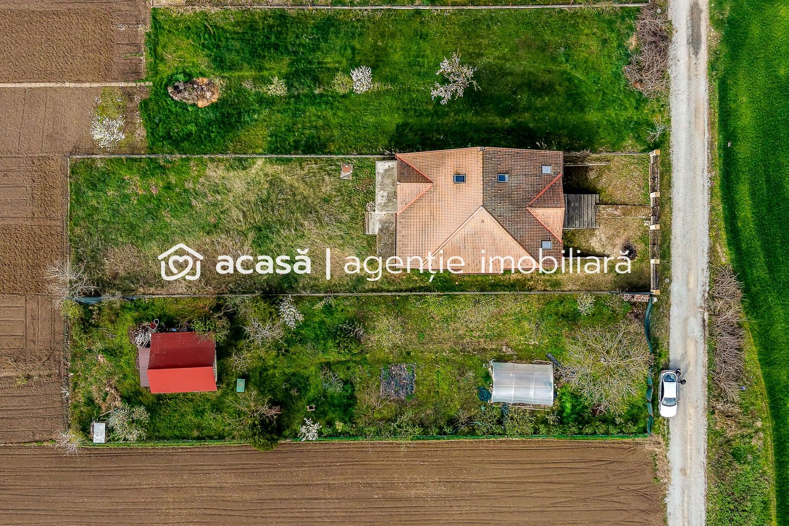 Casă 6 camere - la roșu - Zimandcuz, Arad – COMISION 0 - Poză 6