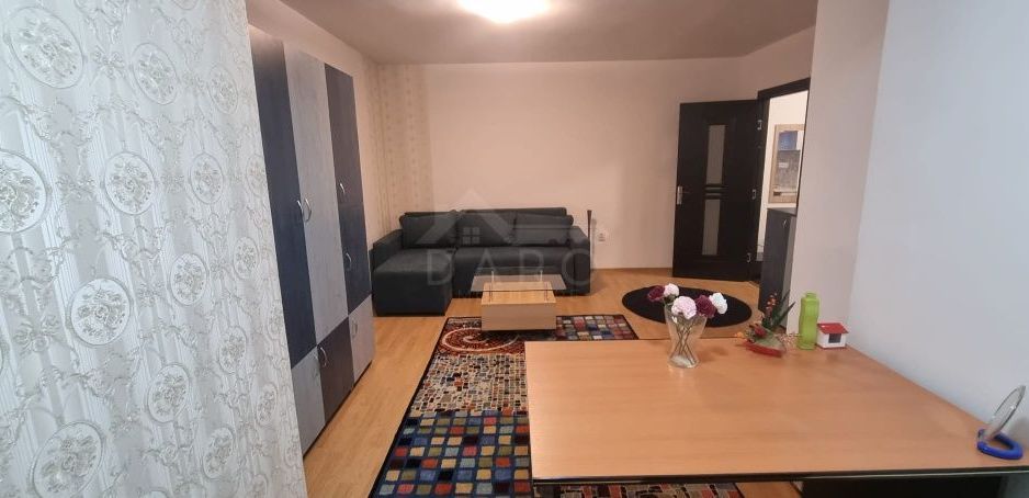 Ofer spre inchiriere apartament cu 2 camere - Poză 2