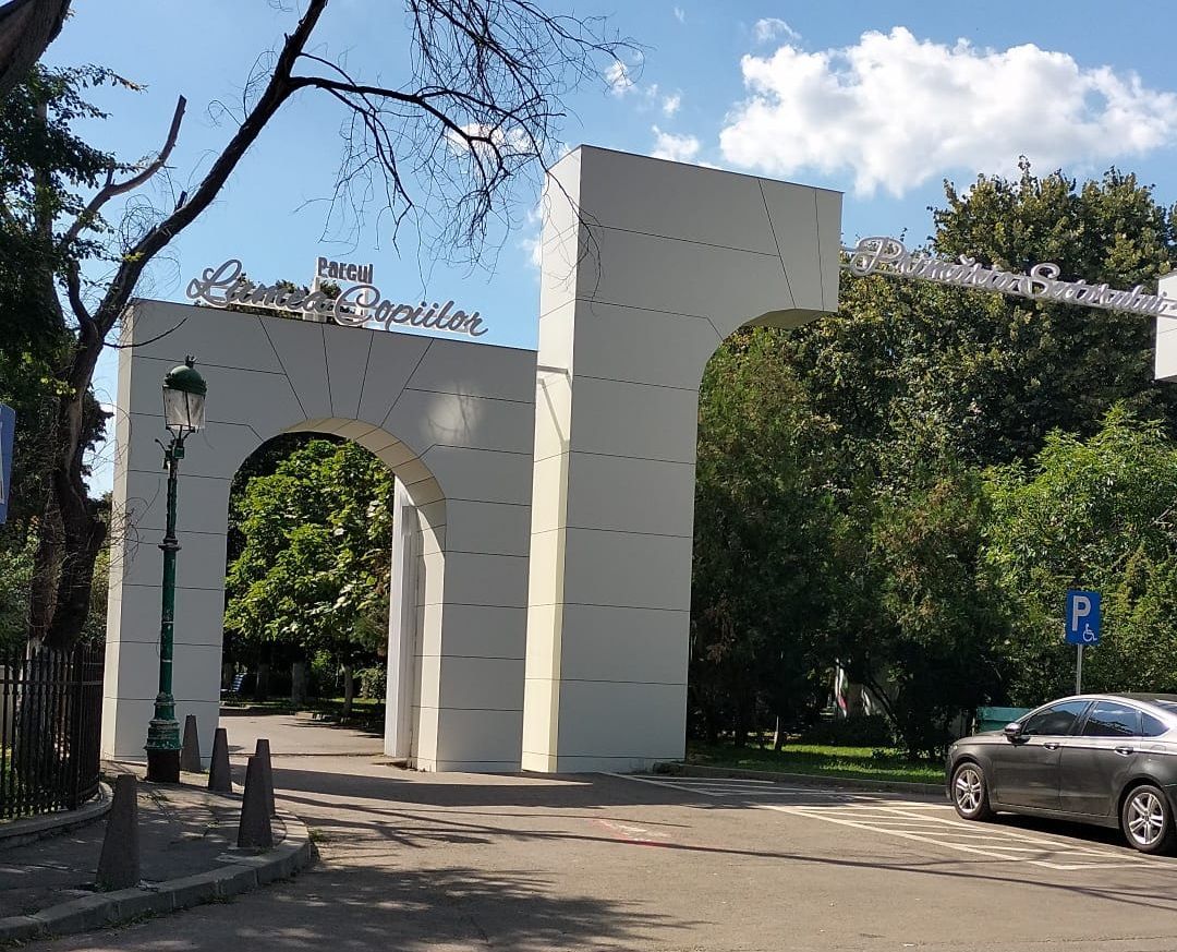 Apartament 3 camere, vedere Delta Vacaresti, langa Parc Tineretului, Pridvor. - Poză 1