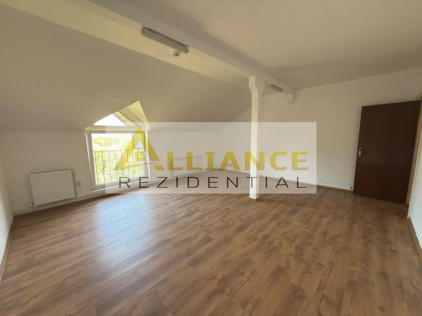 CASA INDIVIDUALA CU POTENTIAL COMERCIAL – CATELU, STRADA INDEPENDENTEI - Poză 23