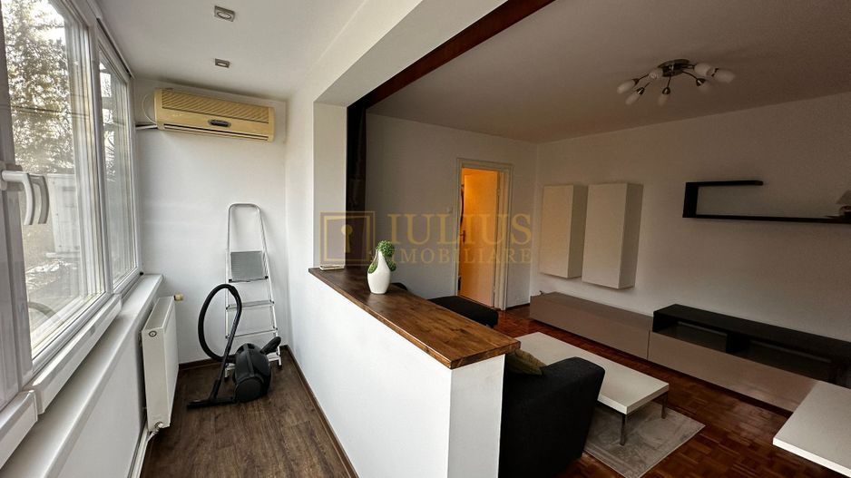 4 camere, 2 bai, centrala proprie - Poză 1