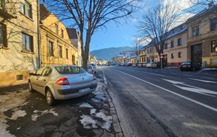 Str Lunga apartament pretabil birou/cabinet , parter stradal